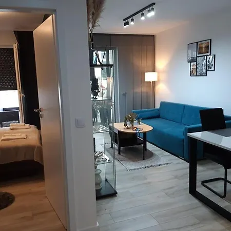 Aparthotel Rewal 4* レバル